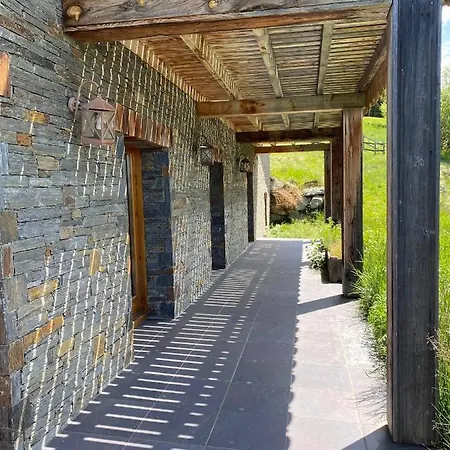 בקתה Sempre Mes *