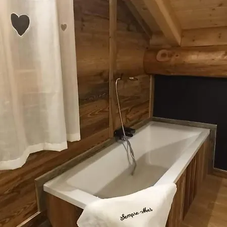 Sempre Mes בקתה *